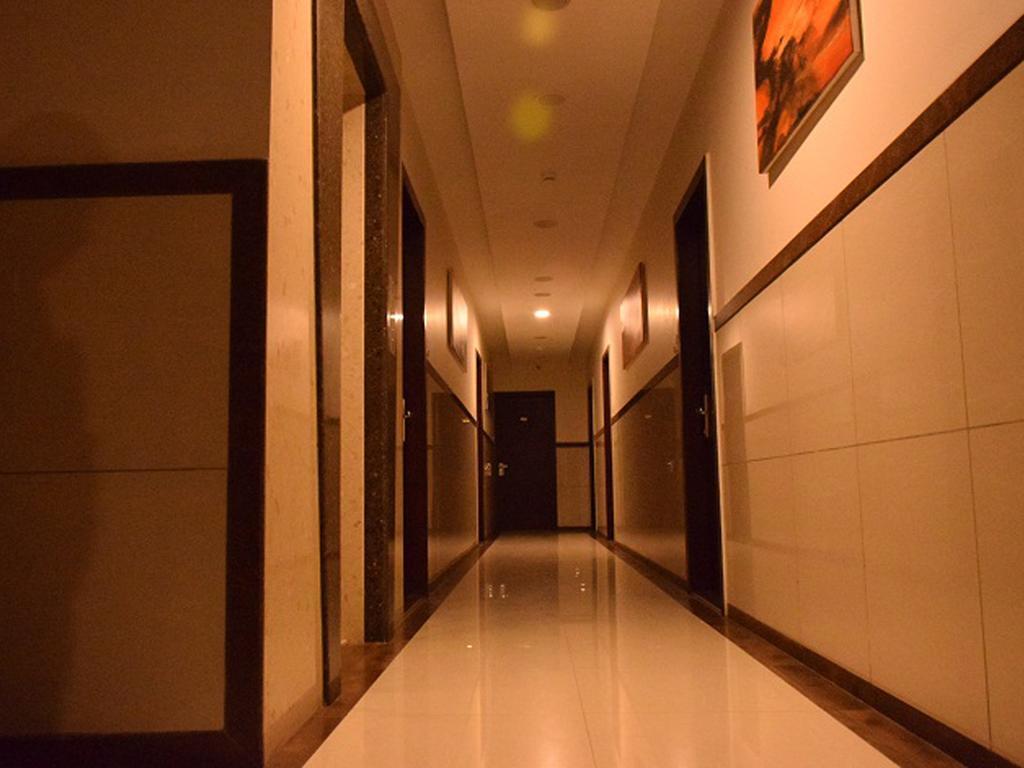 Hotel Sai Jashan Shirdi - Where Blessings & Comfort Meet Exterior photo