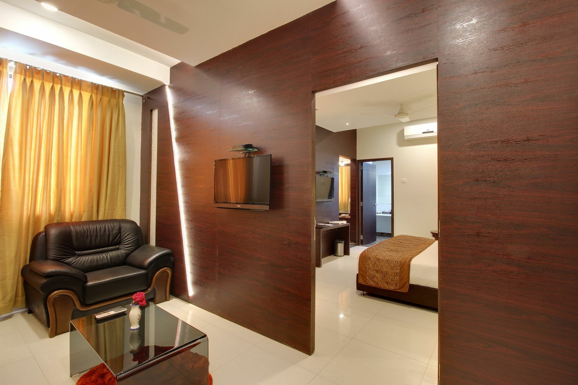Hotel Sai Jashan Shirdi - Where Blessings & Comfort Meet Exterior photo